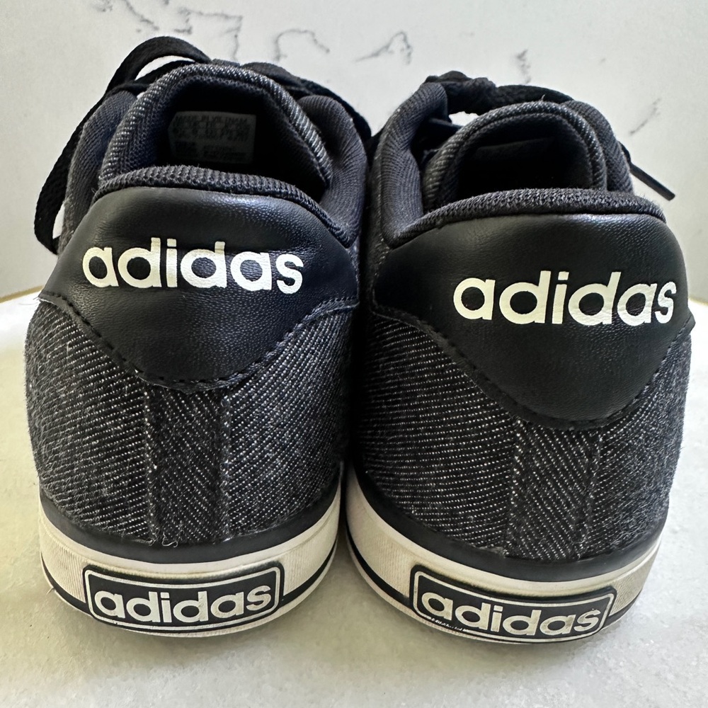 Men’s Adidas SE Daily Vulc Black and White Sneakers - Picture 3 of 5